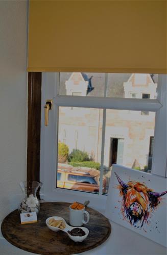 The Coo's Guest House - image 11