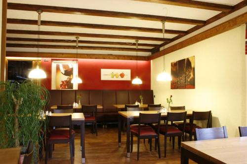 Restaurant, Saaletal Pension & Ferienwohnungen in Bad Bocklet