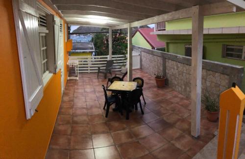 Balkon/terasa, Appt La Rose du Désert (Appt La Rose du Desert) in Terre-de-Haut