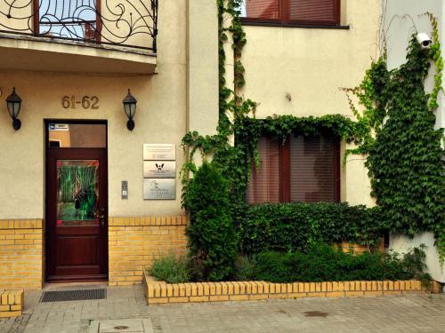 SleepWalker Boutique Suites - image 10