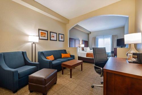 Comfort Suites Downtown Orlando