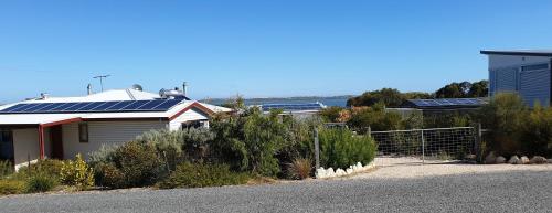 Samphire: Coorong Accommodation