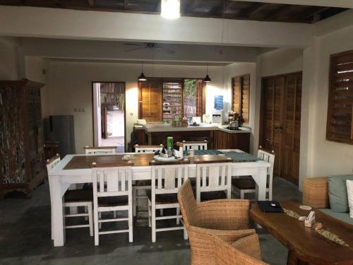 Seadmed, Villa Tunggaoen in Oenggaut