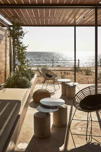 Dexamenes Seaside Hotel - image 5
