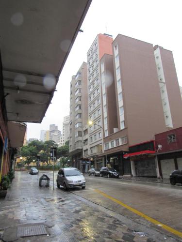 Hotel Salomão - Próximo a 25 de Março, Bom Retiro, Brás e Rua Santa Efigênia, a 2 minutos do Mirante Sampa Sky e pista de Skate Anhangabaú