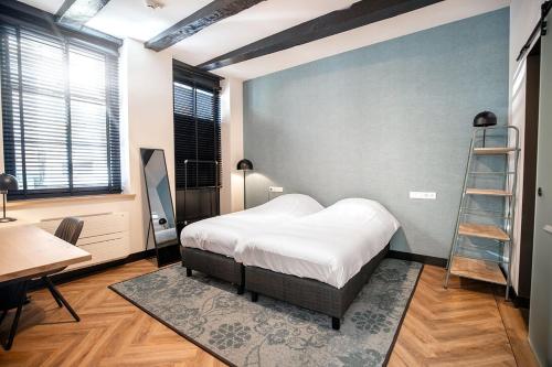 Boutique hotel WKNDS in Леуварден