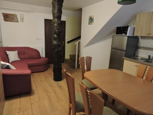Apartments Gubanec - image 12
