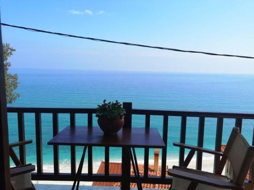  Uranous Blue Luxury Villa Agios Ioannis Papa Nero in Agios Ioannis