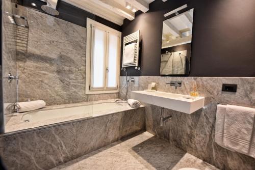 Hotel Maison Ducal - image 5