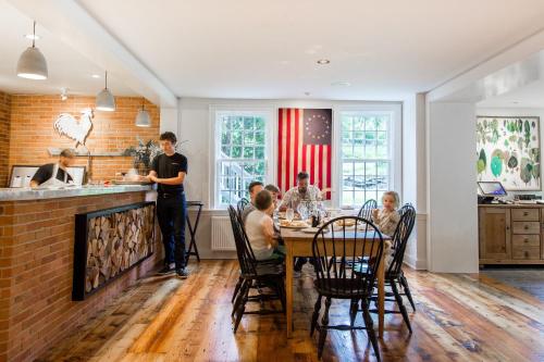 192045773 Kedron Valley Inn