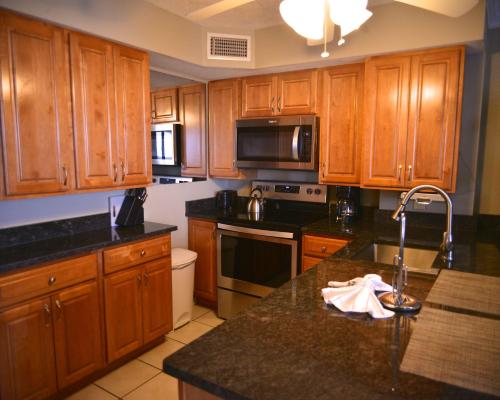 Gulf Shores Surf & Racquet Club 514A Condo - image 4