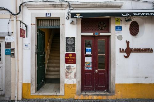 Cascais Bay Hostel 13