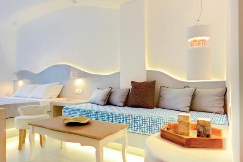 Emerald Collection Suites - image 7