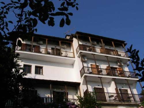 Hotel Tsagarada - image 3