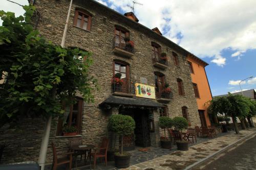 Hotel Poldo, Guingueta bei Olp