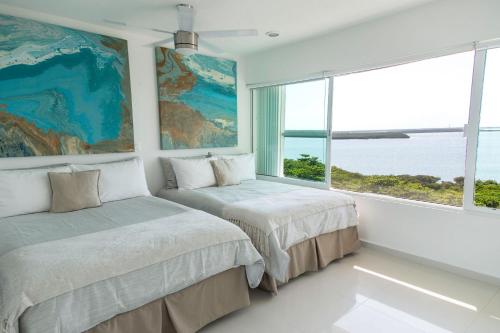 Beachfront Three-Story Coastal Penthouse, 3BR-3BA, Cancún (zdjęcie 4)