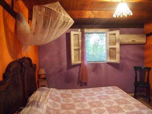 Double Room image 1
