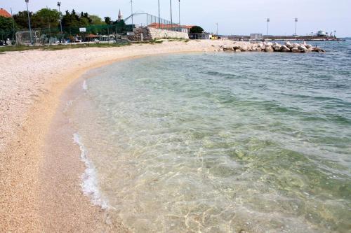  Apartments with a parking space Turanj (Biograd) - 16585 in Turanj