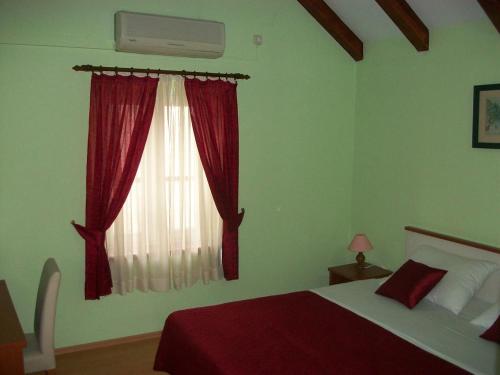  Double Room Trogir 16844a in Trogir