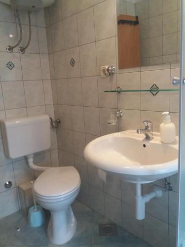  Double Room Trogir 16844a in Trogir