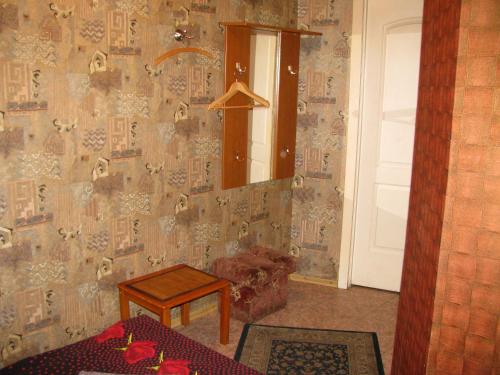 Double Room image 3