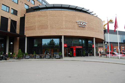 Thon Hotel Ski - image 9