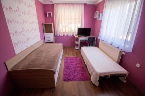 Barátkozó Vendégház (Baratkozo Vendeghaz) in Szentantalfa