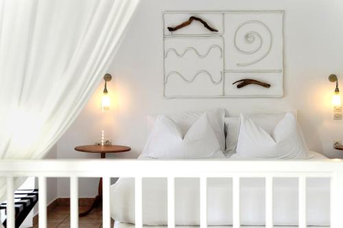 1 queen bed, 1 twin bed