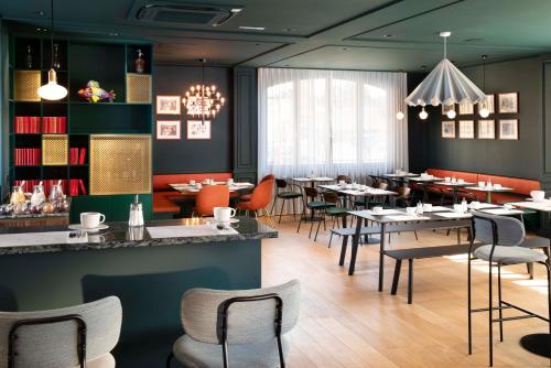 อาหารและเครื่องดื่ม, Hotel Le Colombier in อูบาเน