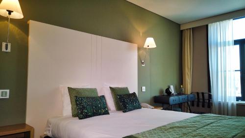 Hotel Bliss