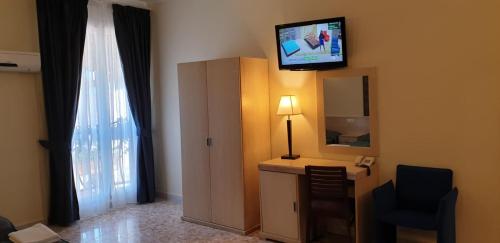 Quad room