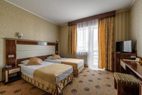 Status Hotel in มาเลฮีฟ