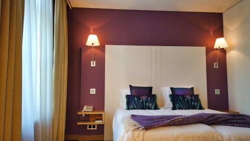Hotel Bliss