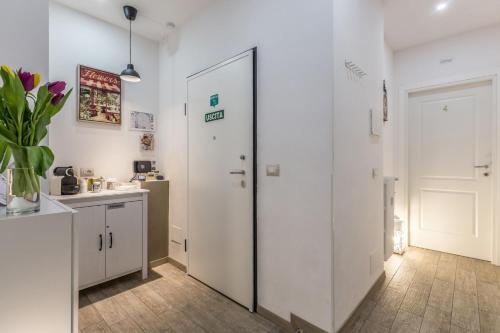 Central City Rooms - image 7