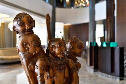 サンカラ ナイロビ オートグラフ コレクション