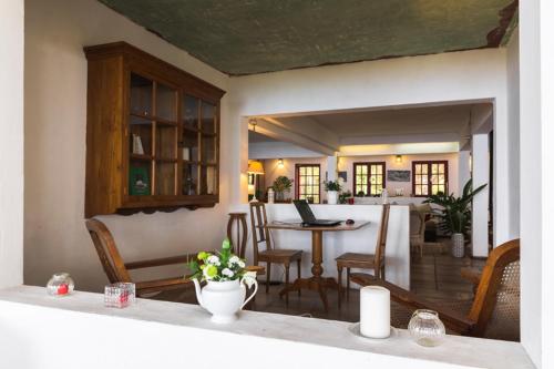 Villa Laurina in Saint Paul