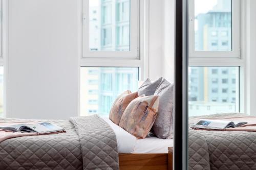 One Bedroom apartment in Aldgate - image 4