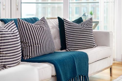 One Bedroom apartment in Aldgate - image 7