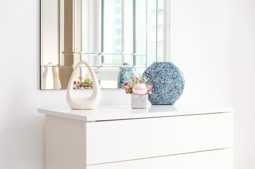 One Bedroom apartment in Aldgate - image 12