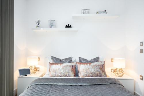 One Bedroom apartment in Aldgate - image 9