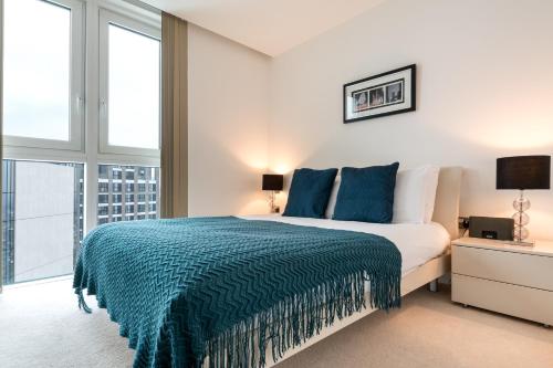 One Bedroom apartment in Aldgate - image 6