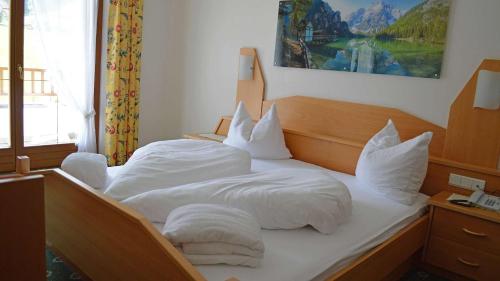 Superior Double or Twin Room with Mountain View