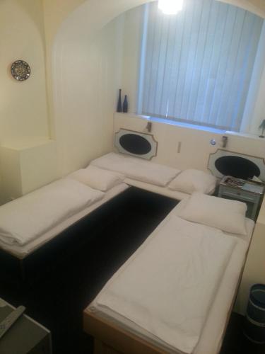 Hotelgarni Frankfurt - image 10