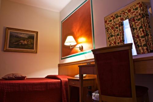 Hotel La Luna - image 7