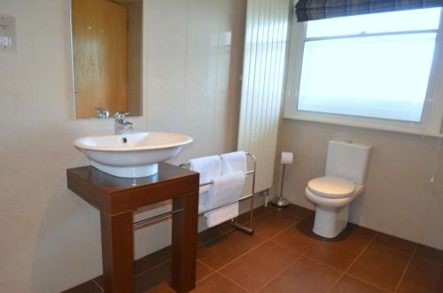 93a Grey Street Apartments - image 7