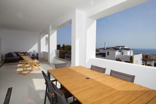 Estepona Holiday Hills - image 9