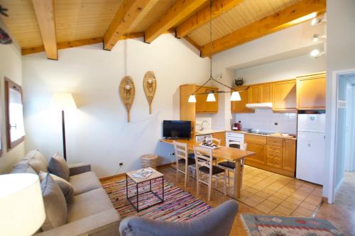 Apartamento Els Vinyals - Apartment - Estavar