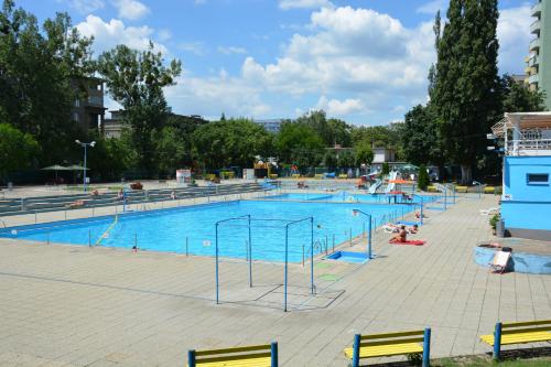 City Lights Apartment with Terrace - 24 Hours Check in, Bratislava (fotografie 7)