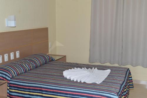 1 double bed, 1 twin bed