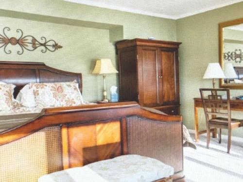 Laurel Grove Inn - image 4